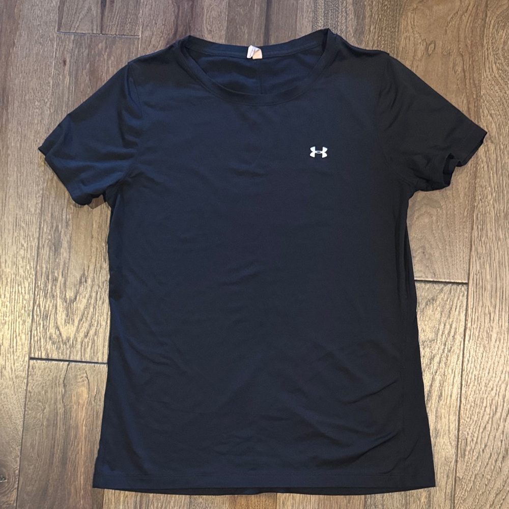 Under Armour Women's Black Short Sleeve Tee